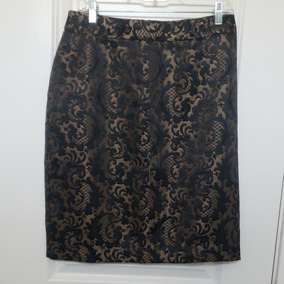 Worthington Dresses & Skirts - Worthington Black and Gold Knee-Length Pencil Skirt